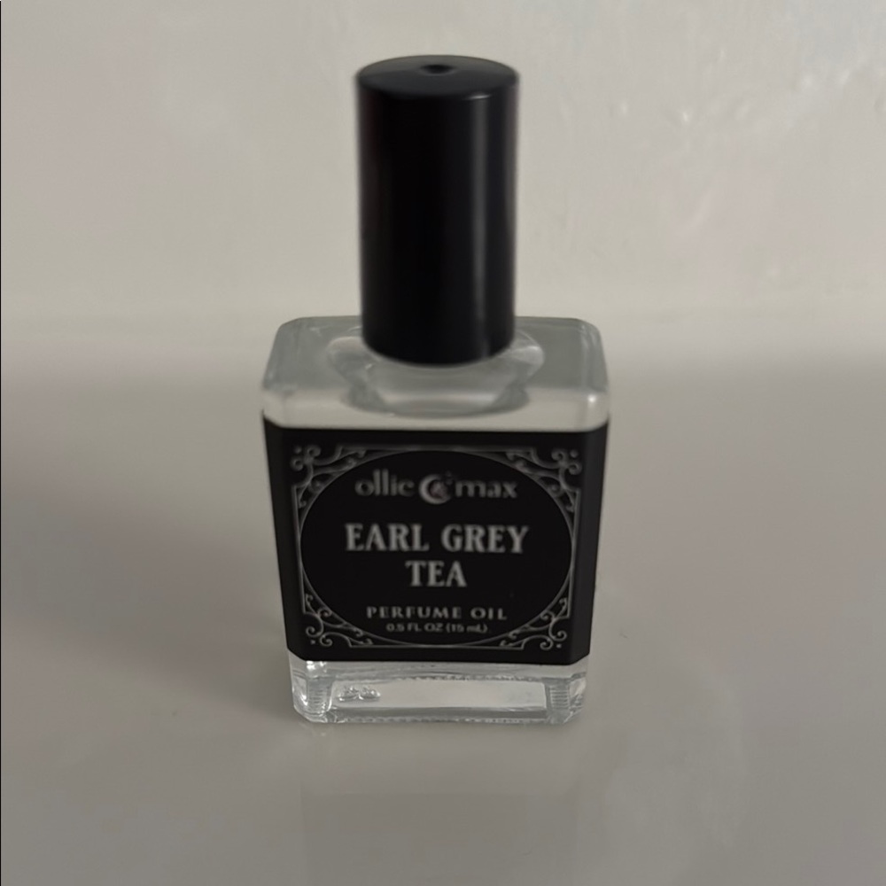 Ollie Max Earl Grey Tea Perfume Oil